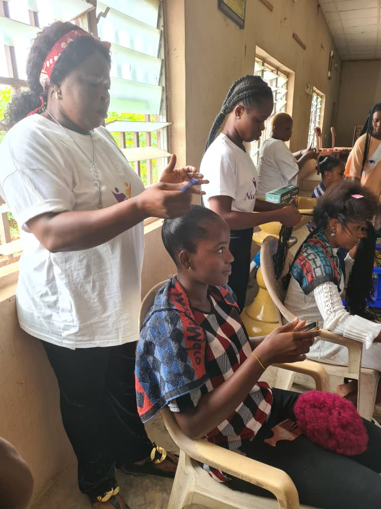 69EE9A61-E198-4850-977F-A2A1C2F0A7B2